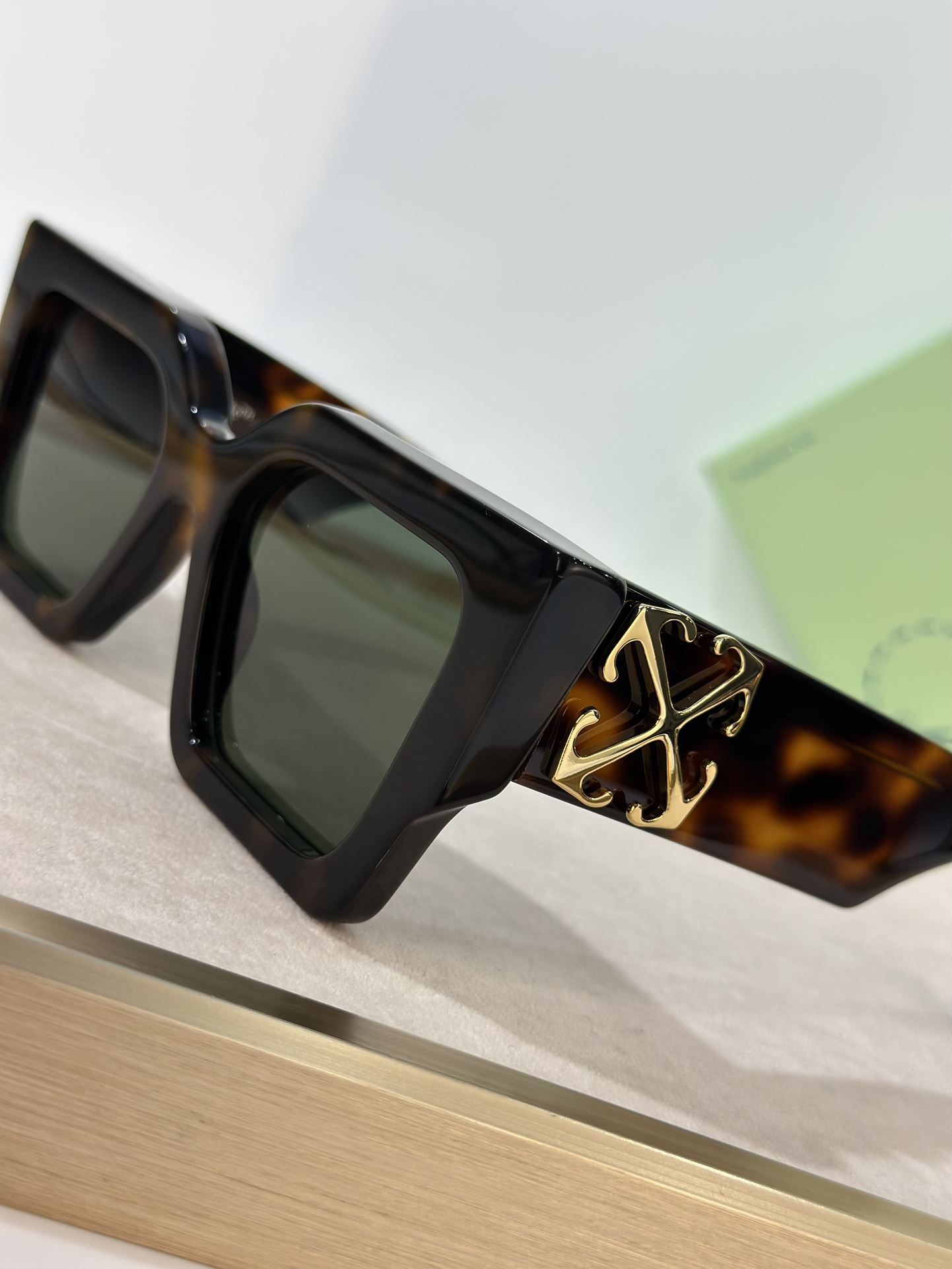 Off White Sunglasses